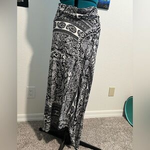 Maeve by Anthropologie Black and White Paisley Maxi Skirt